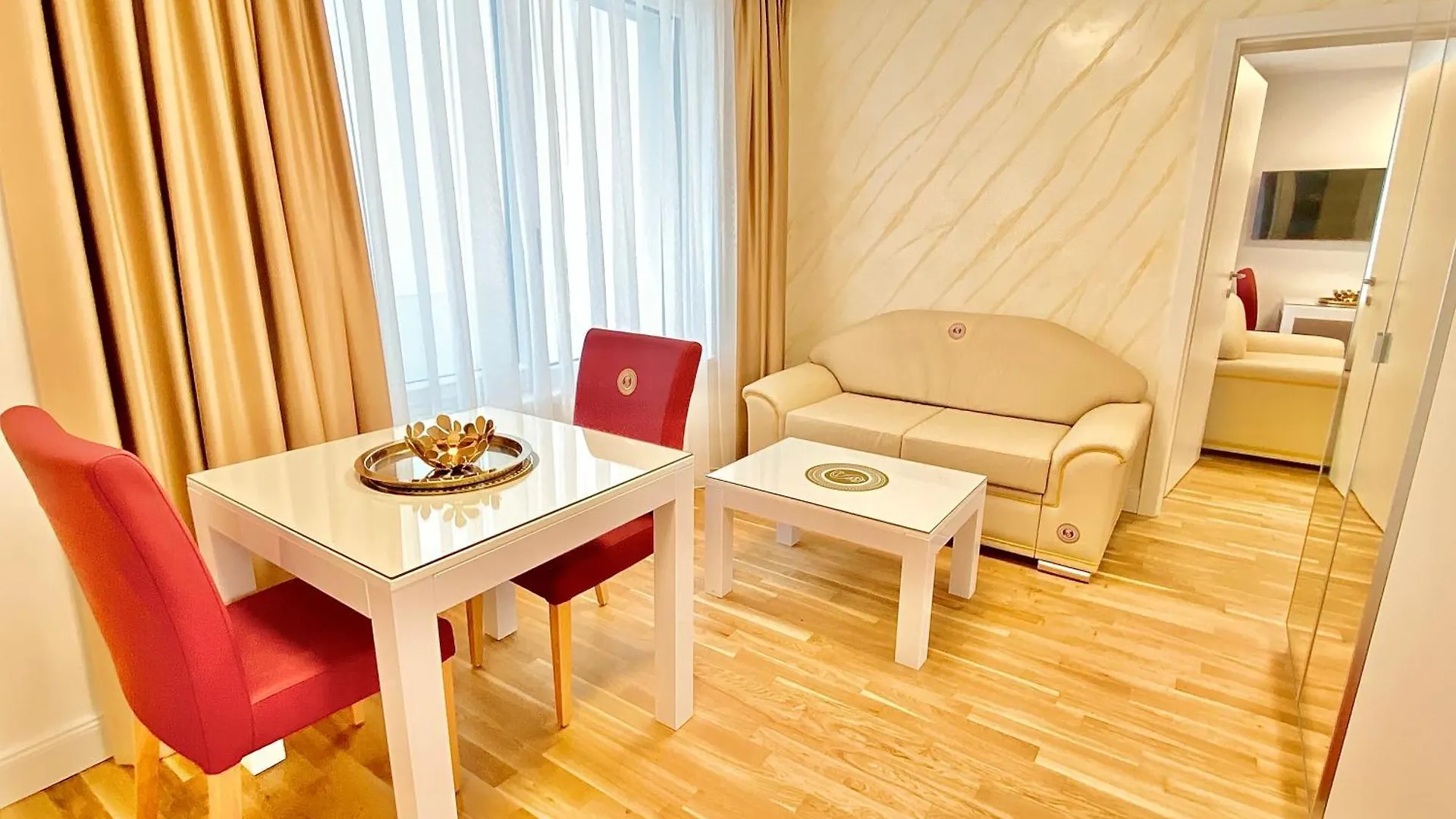Steiner Residences Vienna Rembrandt 0*,