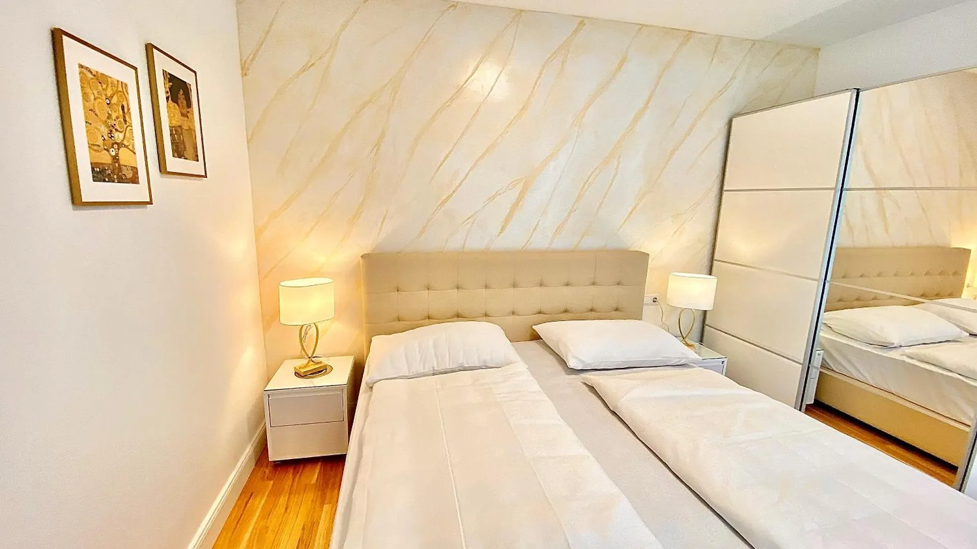 Steiner Residences Vienna Rembrandt דירה